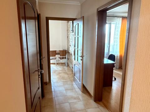 квартира по адресу Салютная ул., 42/46