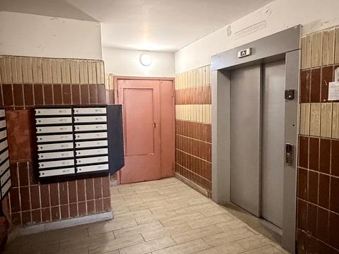 квартира по адресу Салютная ул., 42/46