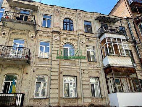 квартира за адресою Івана Франка вул., 12