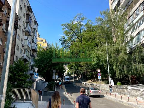 квартира за адресою Івана Франка вул., 12