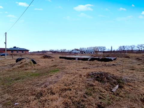 ділянка за адресою Вишнева, 20