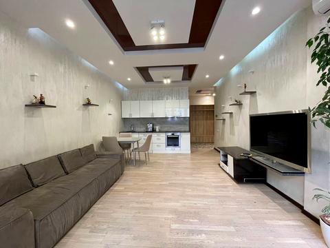 квартира за адресою Андрія Верхогляда вул. (Михайла Драгомирова), 2-А