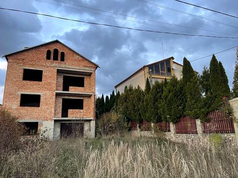 будинок за адресою Дорошенка, 13