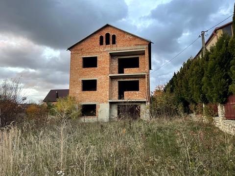 будинок за адресою Дорошенка, 13