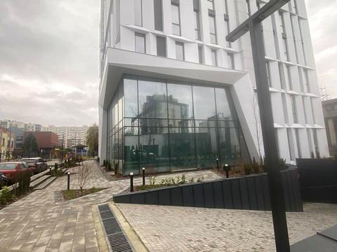 коммерческая по адресу Угорская ул., 14д