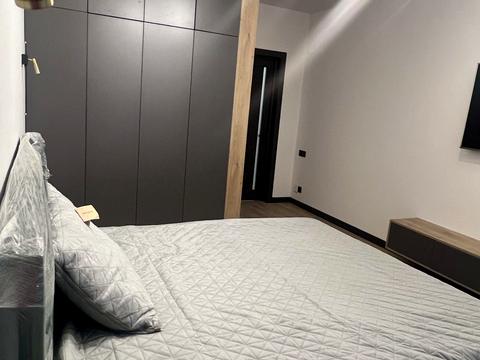 квартира за адресою Олени Степанівни вул. (Ленінградська), 8