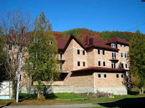 коммерческая по адресу І.Франка, 7