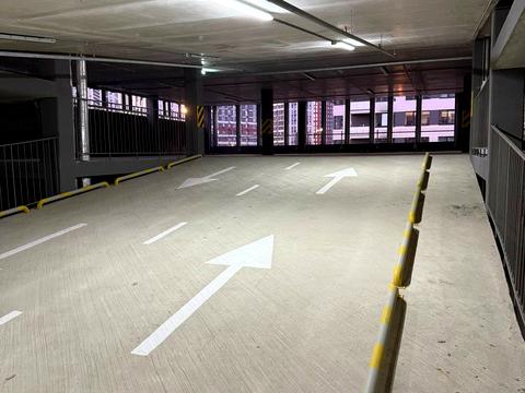 паркоместо по адресу Всеволода Змеенко ул., 30