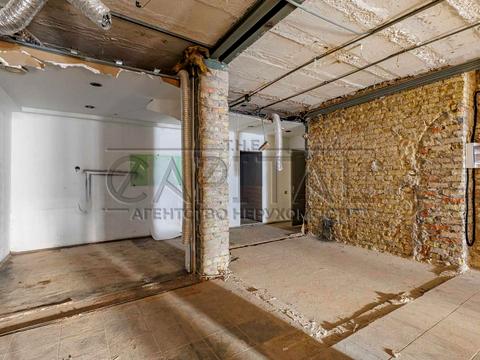 коммерческая по адресу Саксаганского ул., 61