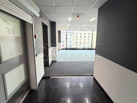 коммерческая по адресу Богдана Хмельницкого ул., 1