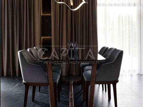 будинок за адресою Лобановського вул.