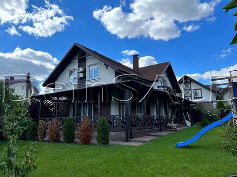 будинок за адресою провулок Лісовий, 10