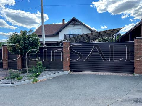 будинок за адресою провулок Лісовий, 10