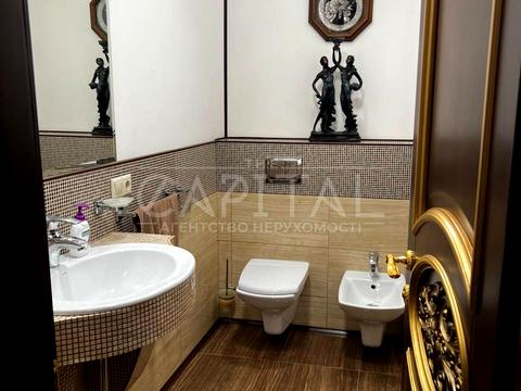 коммерческая по адресу Евгения Коновальца ул. (Щорса), 36-В