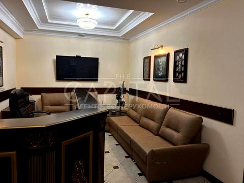 коммерческая по адресу Евгения Коновальца ул. (Щорса), 36-В