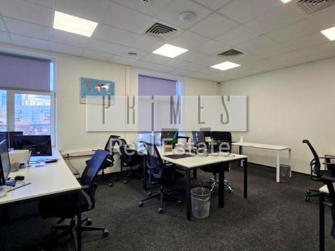 коммерческая по адресу Николая Михновского бульв. (Дружбы народов), 19