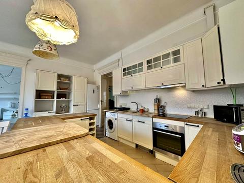 квартира за адресою Михайла Грушевського вул., 12