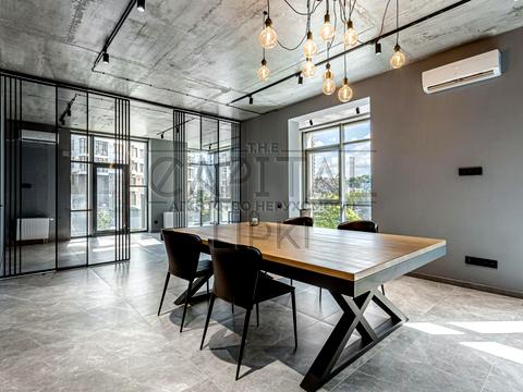 коммерческая по адресу Андрея Верхогляда ул. (Михайла Драгомирова), 19-А