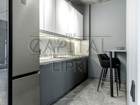 коммерческая по адресу Андрея Верхогляда ул. (Михайла Драгомирова), 19-А