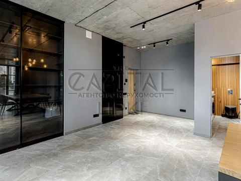 коммерческая по адресу Андрея Верхогляда ул. (Михайла Драгомирова), 19-А