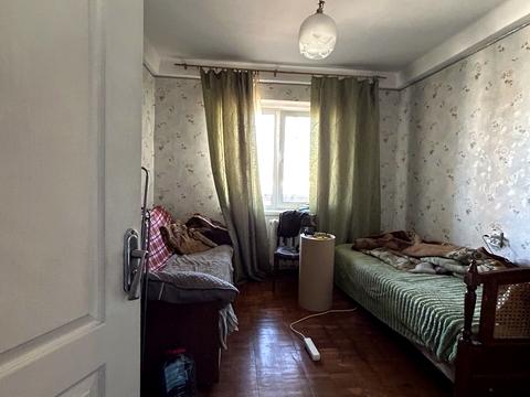 квартира за адресою Автозаводська вул., 25