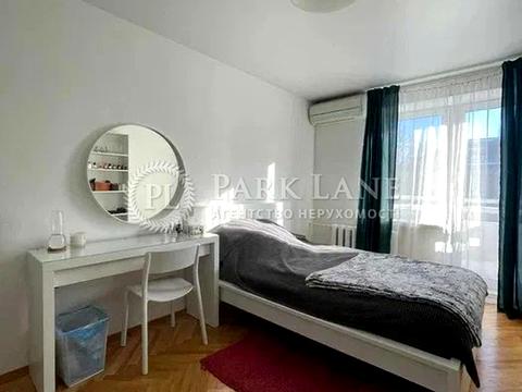 квартира за адресою Хорива вул., 50