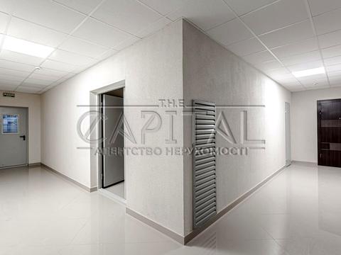 комерційна за адресою Трускавецька вул., 10-Д