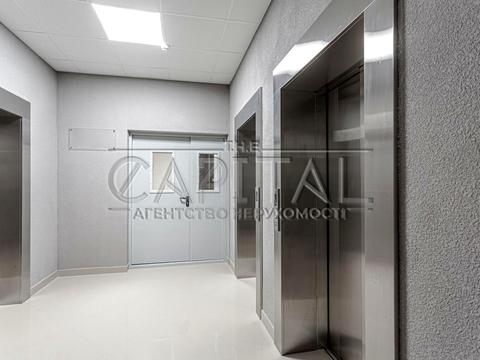 комерційна за адресою Трускавецька вул., 10-Д