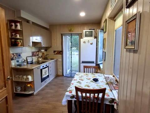 будинок за адресою Київська