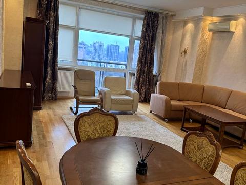 квартира за адресою Євгена Коновальця вул. (Щорса), 32-Б