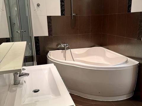 квартира за адресою Євгена Коновальця вул. (Щорса), 32-Б