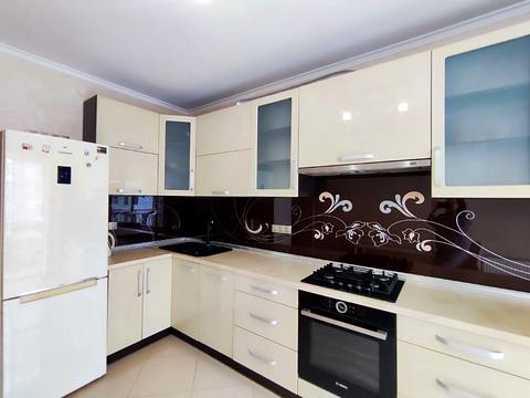 квартира за адресою Володимира Івасюка вул., 7