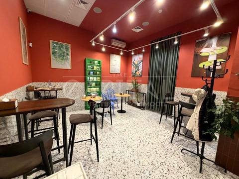 комерційна за адресою Липська вул., 12/5