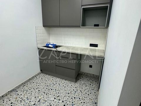 комерційна за адресою Берестейський просп. (Перемоги), 11 к1