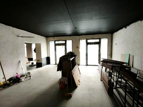 комерційна за адресою Бориса Тлехаса вул., 19/1