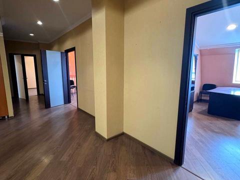 комерційна за адресою Французький бульв., 9