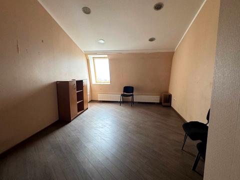 комерційна за адресою Французький бульв., 9