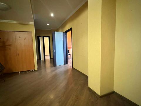 комерційна за адресою Французький бульв., 9