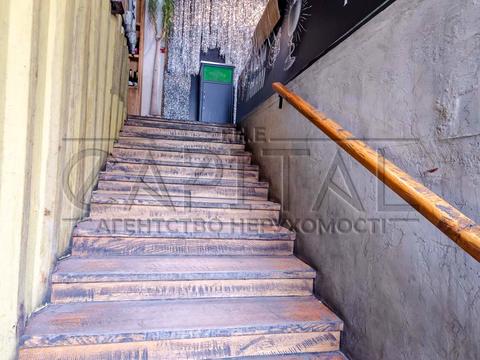 комерційна за адресою Басейна вул., 1/2