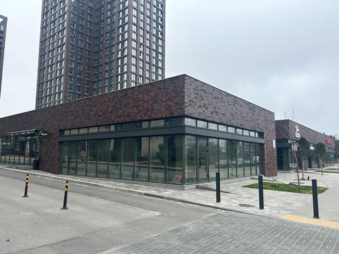 комерційна за адресою Вул.НабережнаПеремоги, 128