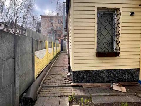 дом по адресу Полковника Горленко ул. (Революційна)