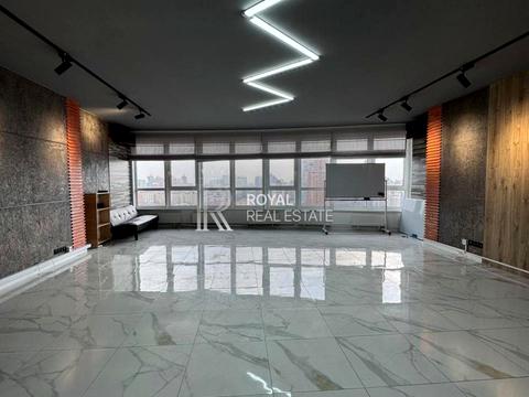 коммерческая по адресу Кловский спуск, 7a