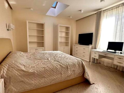 будинок за адресою Шкільна