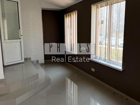 комерційна за адресою Богдана Хмельницького бульв., 6