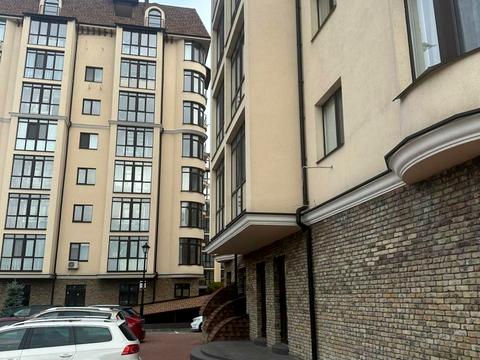 комерційна за адресою Київська вул., 7