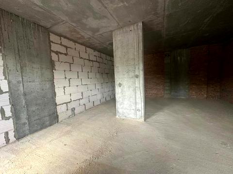 комерційна за адресою Київська вул., 7