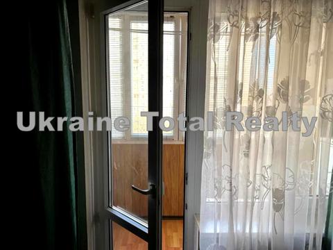 квартира по адресу Драгоманова ул., 23