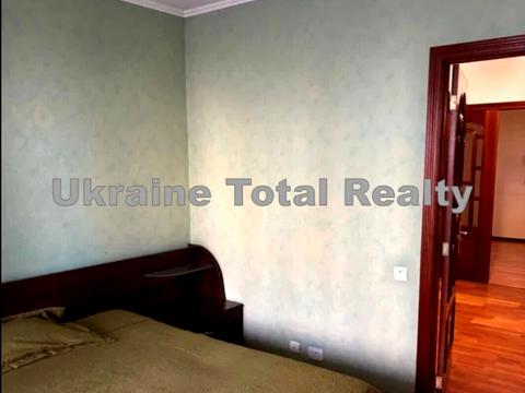 квартира по адресу Драгоманова ул., 23