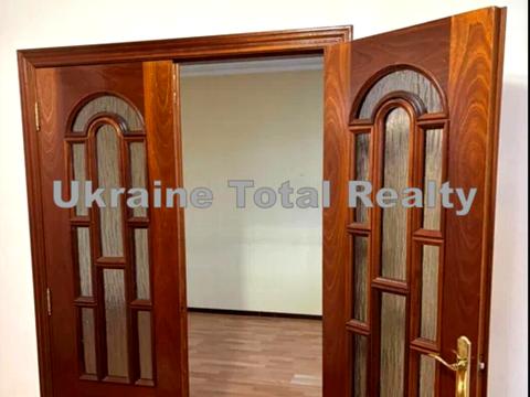 квартира по адресу Драгоманова ул., 23