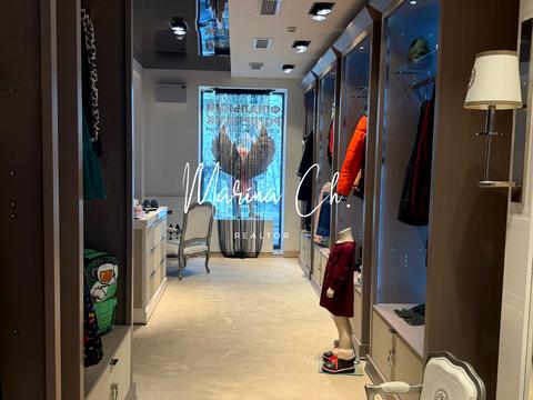 комерційна за адресою Володимира Вернадського вул. (Дзержинського), 8